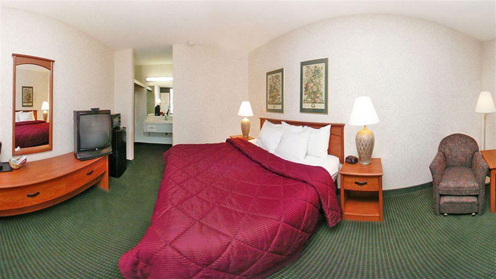 Quality Inn Тупело Екстериор снимка
