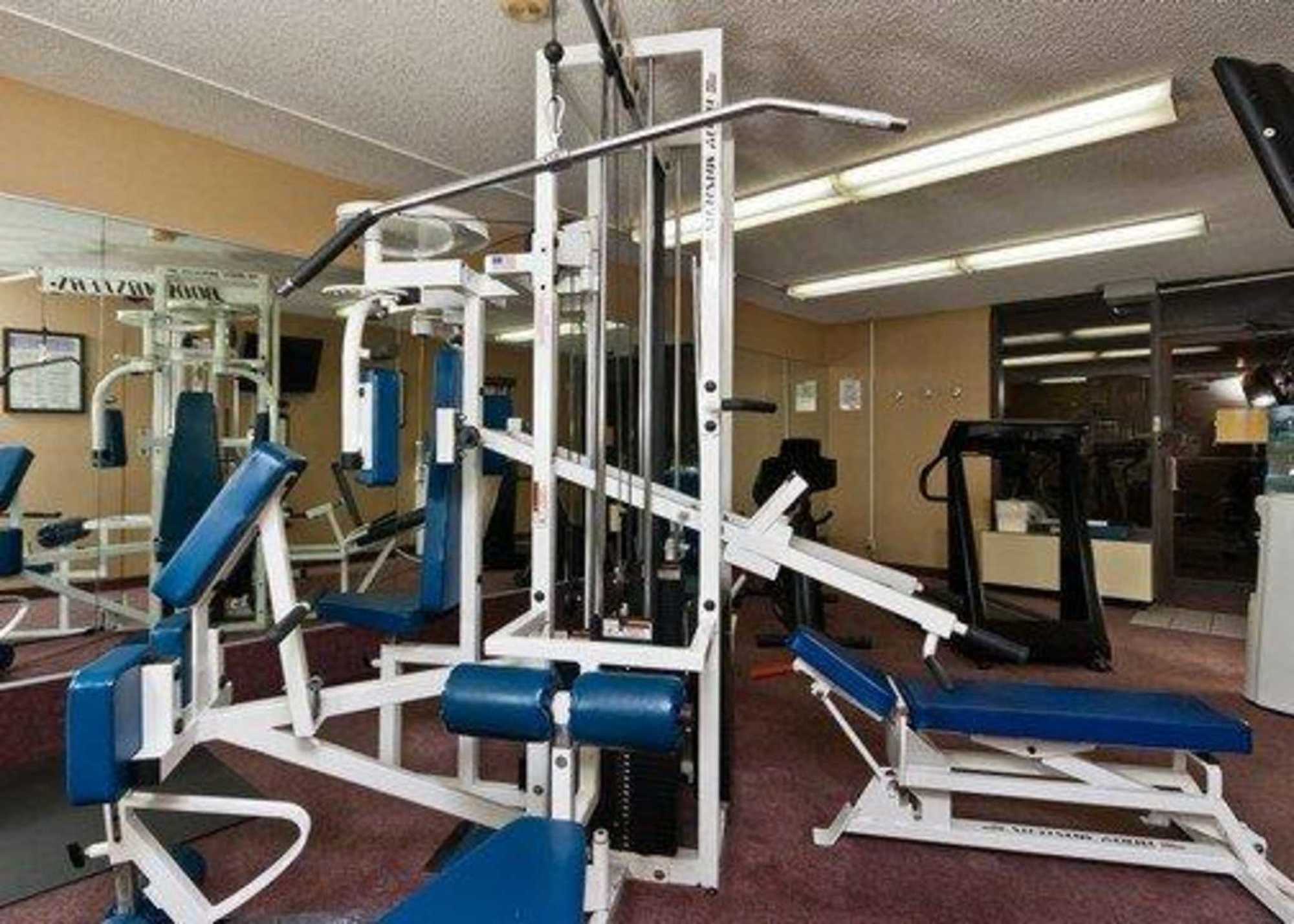 Quality Inn Тупело Съоръжения снимка
