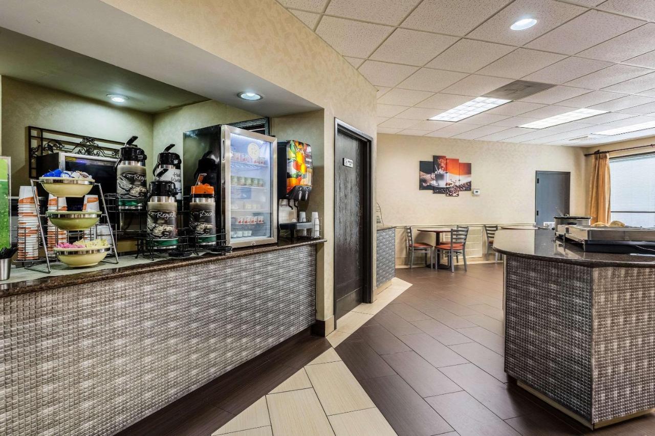 Quality Inn Тупело Екстериор снимка