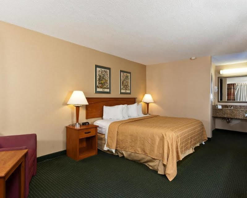 Quality Inn Тупело Екстериор снимка